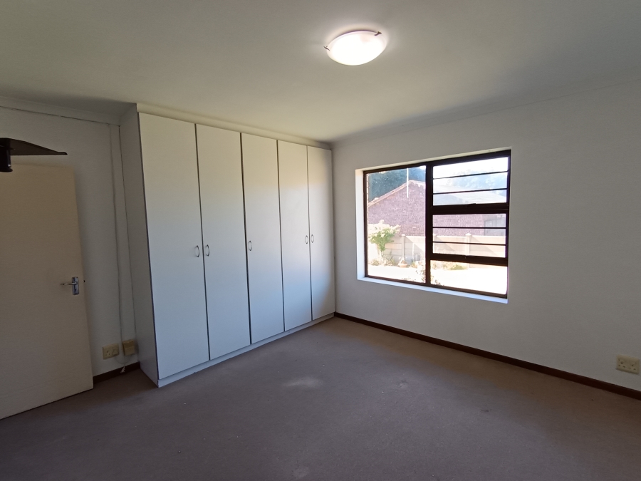 3 Bedroom Property for Sale in Noorsekloof Eastern Cape